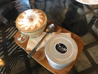 คาปูชิโนร้อน