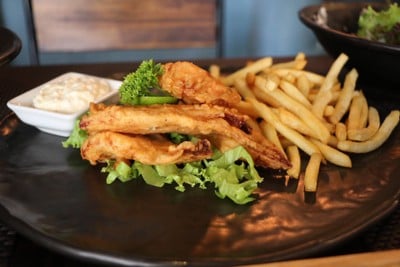 The Vintage Bistro (เดอะ วินเทจ บิสโทร) The Vintage Bistro (เดอะ วินเทจ บิสโทร)