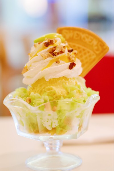 ไอศกรีมแมงโก้สุพรีม