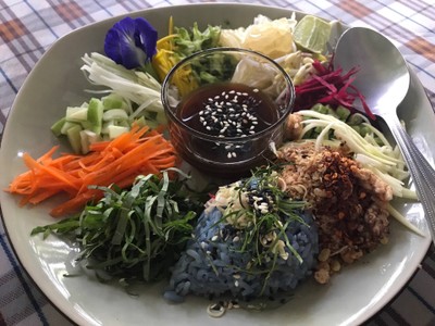 ข้าวยำธัญพืช