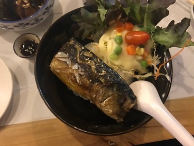 ปลาซาบะย่างซีอิ๊ว