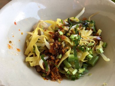 บะหมี่แห้ง