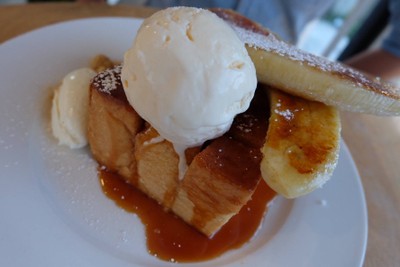 Banana Caramelized toast