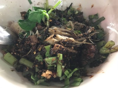 เส้นหมี่แห้งเนื้อเปื่อย