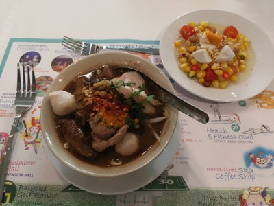 ก๋วยเตี๋ยวเนื้อ-หมูน้ำตก