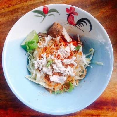 บะหมี่แห้ง