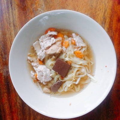 ก๋วยเตี๋ยวลูกชิ้นปลา น้ำใส,ต้มยำ