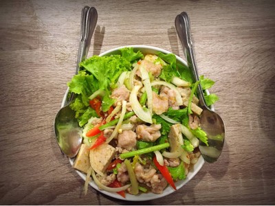 ยำวุ้นเส้นหมูนุ่ม