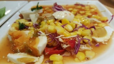 ตำข้าวโพดไข่เค็ม