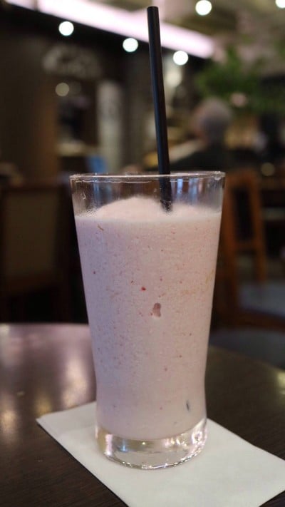 Strawberry smoothies