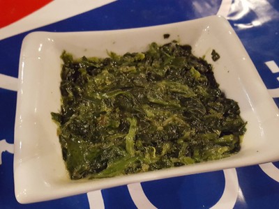 ผักโขมผัด