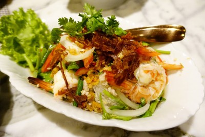 ยำวุ้นเส้น รวมมิตร