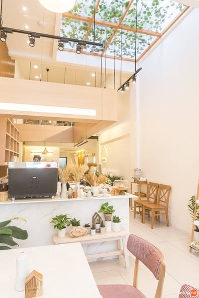 บรรยากาศ Brown Café นิมมานเหมินท์ ซอย 9