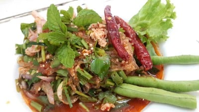 ลาบวุ้นเส้น