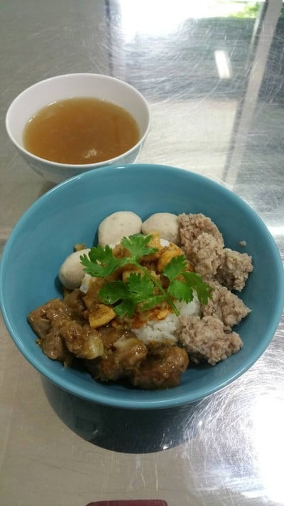 เมนูของร้าน ข้าวต้มแห้งเฮียหนวด