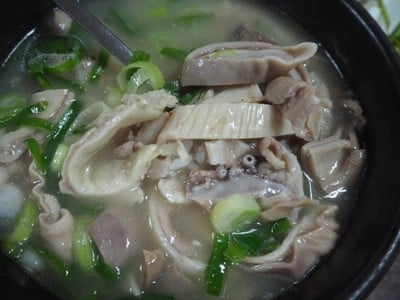 แทบจะล้นชาม