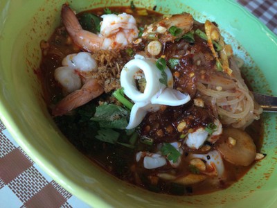 ก๋วยเตี๋ยวต้มยำน้ำข้น ทะเล