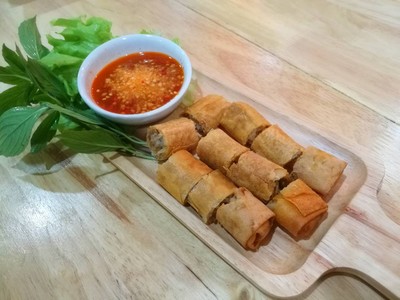 ปอเปี๊ยะ เห็ดออรินจิ