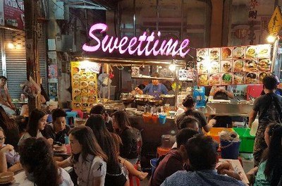 Sweettime ขนมหวานเยาวราชเจ้าเก่า สาขาวงเวียน 22