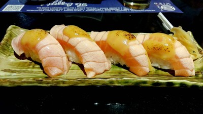 SALMON SAIKYO SUSHI