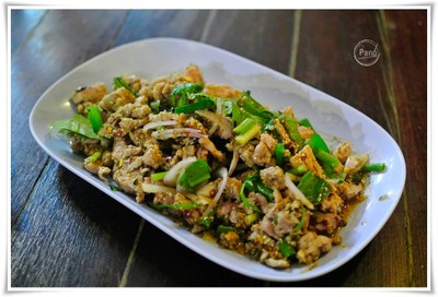 ลาบเนื้อ: