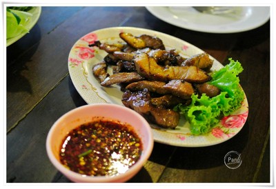 หมูย่าง