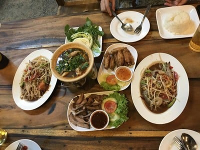 ส้มตำปูปลาร้า กุ้งสด