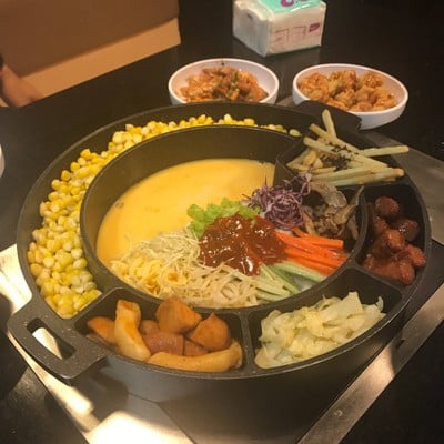 Kimju Korean Royal Cuisine (กิมจู) เซ็นทรัล ลาดพร้าว Kimju Korean Royal Cuisine (กิมจู) เซ็นทรัล ลาดพร้าว