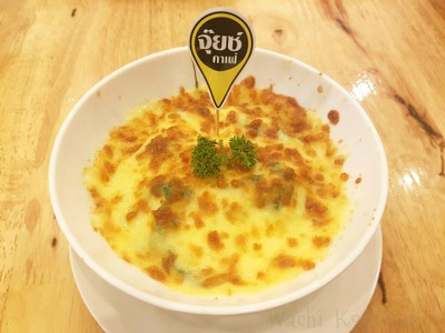 ผักโขมอบชีส