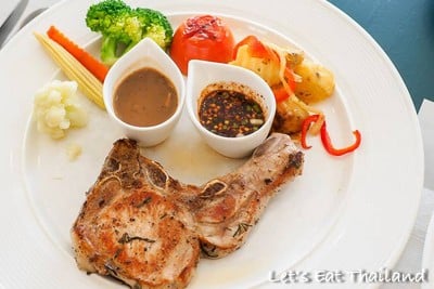 สเต็กอินเขาใหญ่