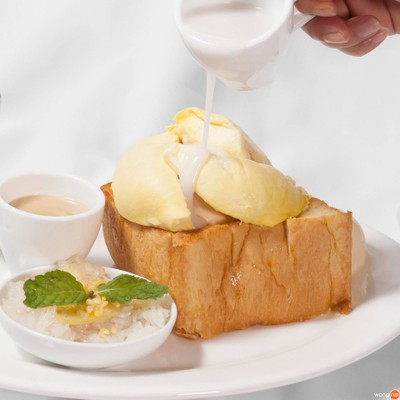 เมนูของร้าน Bell The Cat Milk & Dessert Cafe