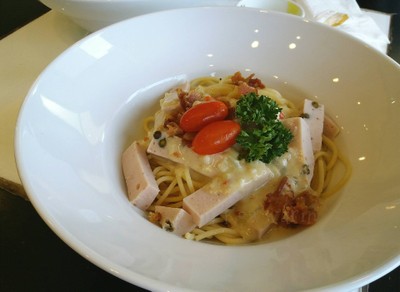 สปาเกตตี้ไส้กรอกสไปซี่