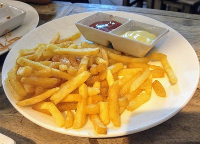 French Fries เฉยๆนะแต่หมด 😋