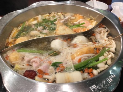 อาหาร หรือ เครื่องดื่ม
