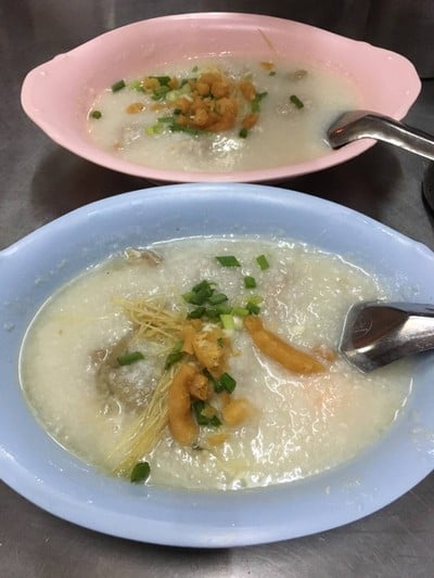 เมนูของร้าน โจ้กเจ้าเก่าเฮียเกรียงท่าน้ำศิริราช(ซอยวังหลัง 3)ลูกสาวจอมโวยวาย ท่าน้ำศิริราช