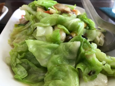 กะหล่ำหมูกรอบทอดน้ำปลา