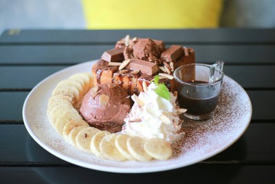 ไอติมหม้อไฟยศเส (Yotselopburi) ลพบุรี ไอติมหม้อไฟยศเส (Yotselopburi) ลพบุรี
