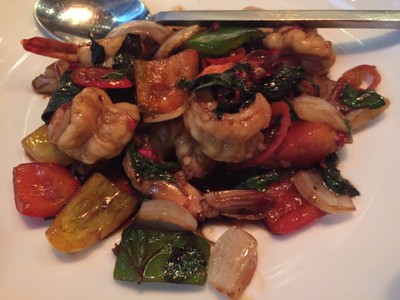 กระเพรากุ้ง