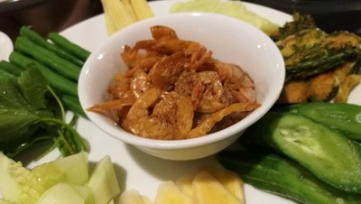 น้ำพริกกุ้งเสียบ