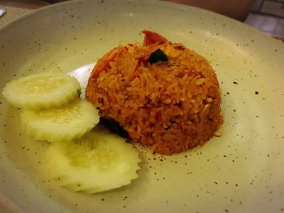 ข้าวผัดต้มยำกุ้ง ธรรมดา ไม่จัด