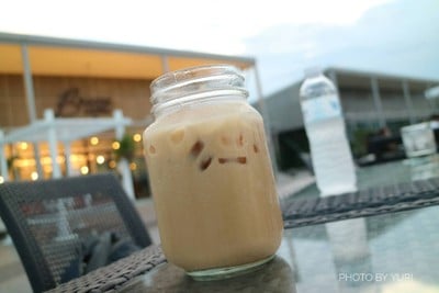 เมนูของร้าน Breeze Café & Bar ริมทะเลสาบ เมืองทองธานี