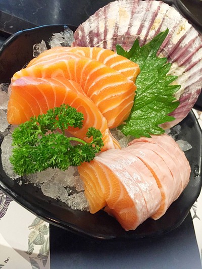 MAGURO Sushi เฮลท์แลนด์ แจ้งวัฒนะ