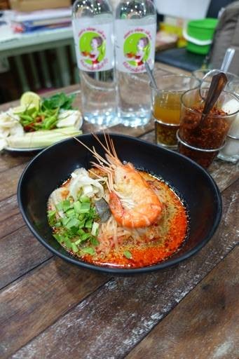 พี่อ้อ ก๋วยเตี๋ยวต้มยำ (Pe Aor) เพชรบุรี พี่อ้อ ก๋วยเตี๋ยวต้มยำ (Pe Aor) เพชรบุรี