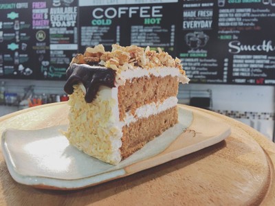 Root Café (รูท คาเฟ่) Root Café (รูท คาเฟ่)