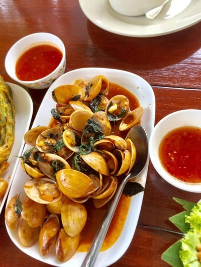 หอยหวานผัดเผ็ด สี่ดาวจากห้าดาว