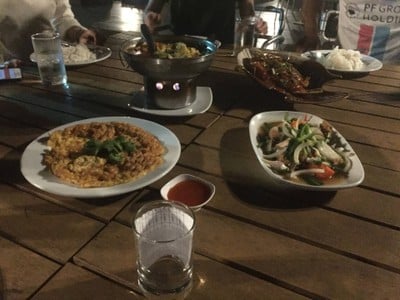 กับข้าวหลายอย่าง