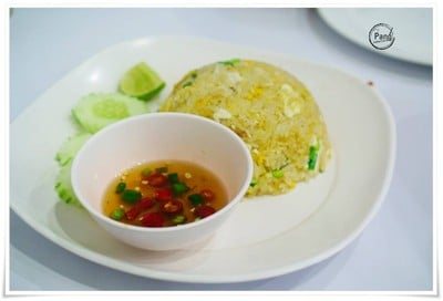 ข้าวผัดปู