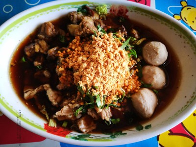 เกาเหลาเนื้อน้ำแดง