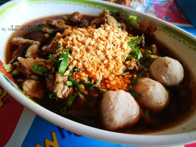 เกาเหลาเนื้อน้ำแดง