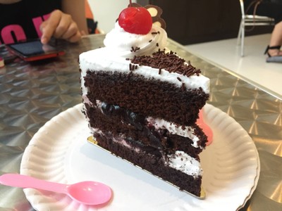 BLACKFOREST CAKE